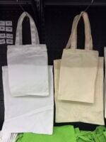 ⁦حقيبة توت باج A4 (بيج)⁩ - الصورة ⁦3⁩